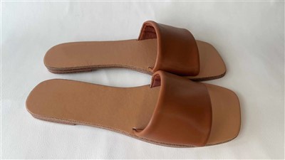 Sommerbrune PU skinntøfler